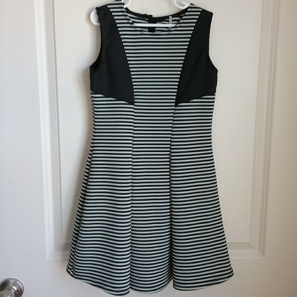 Poof Girl Black White Striped  Sleeveless Dress